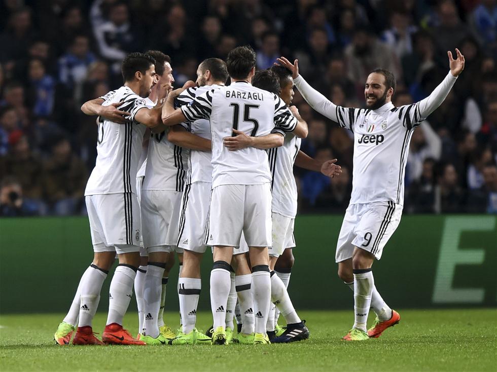 德媒：磁卡需大幅降薪才可能续约，队里已有他的接班人比朔夫