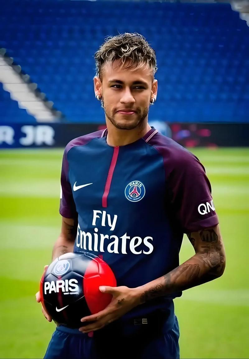 内姆哈德称从小是威少球迷，雷霆是其最爱球队之一