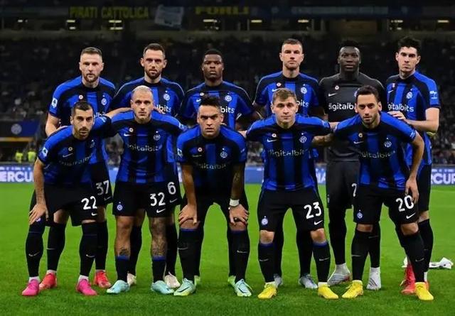 国足热身赛小胜乌兹别克斯坦