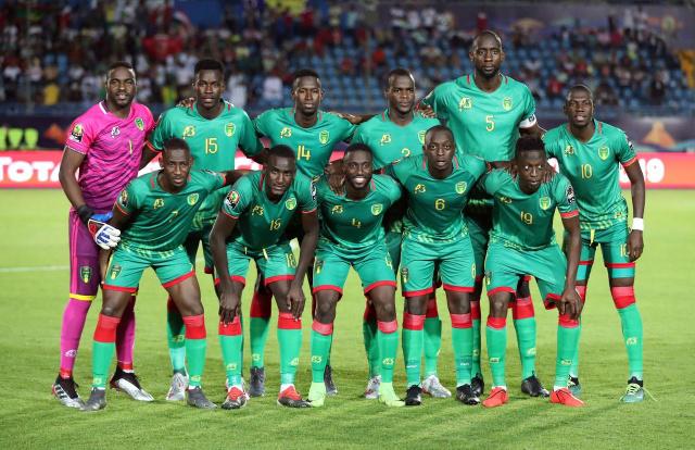 曼联拉什福德末段进球绝杀热刺