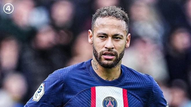 图片报：拜仁飞机因慕尼黑大雾无法起飞，只能去奥格斯堡乘机