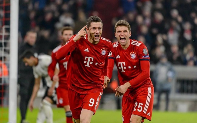 摩纳哥球迷因对球队不满而集体沉默，加拉塔萨雷反享受欢呼