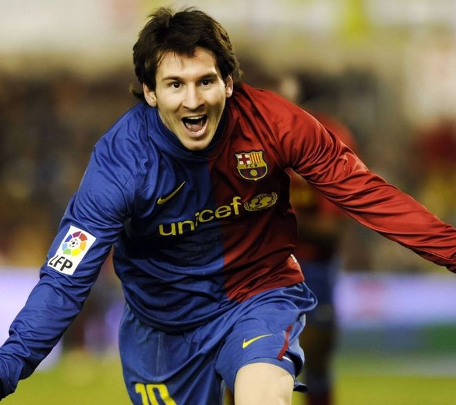 前锋训练中展现惊人速度，状态迅速回升